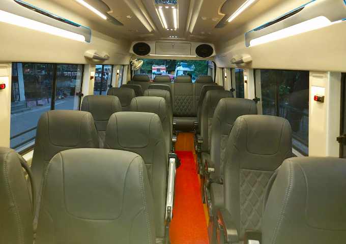 Tempo Traveller 20+1 Seater
